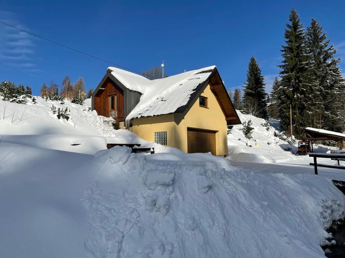 Garage Harrachov Apartman Kültér fotó